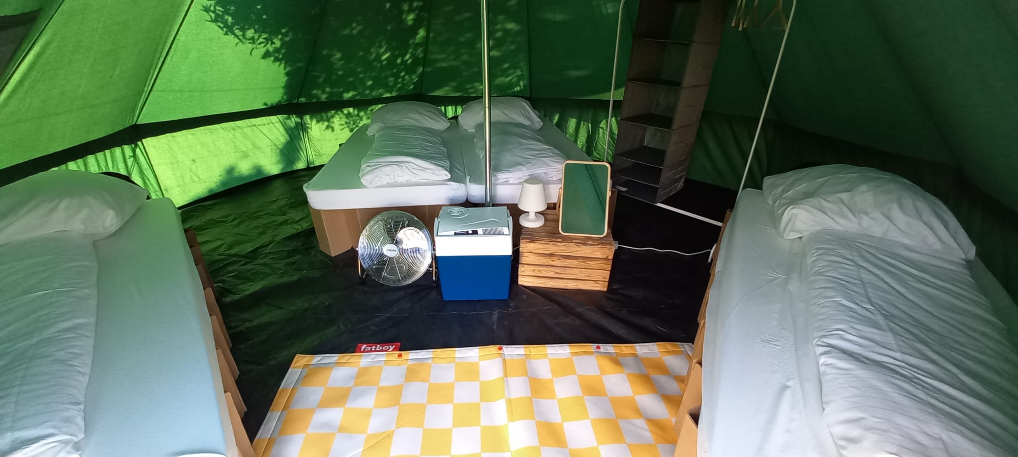 interior tenda 1